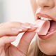 Illustration for article titled Chewing gum can mess with your mind